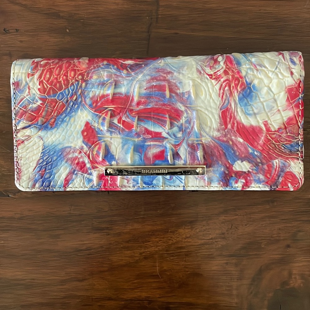 NWT Brahmin Wallet